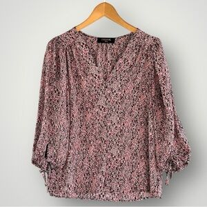 🎉5 for $45🎉 Renee C top blouse shirt size M